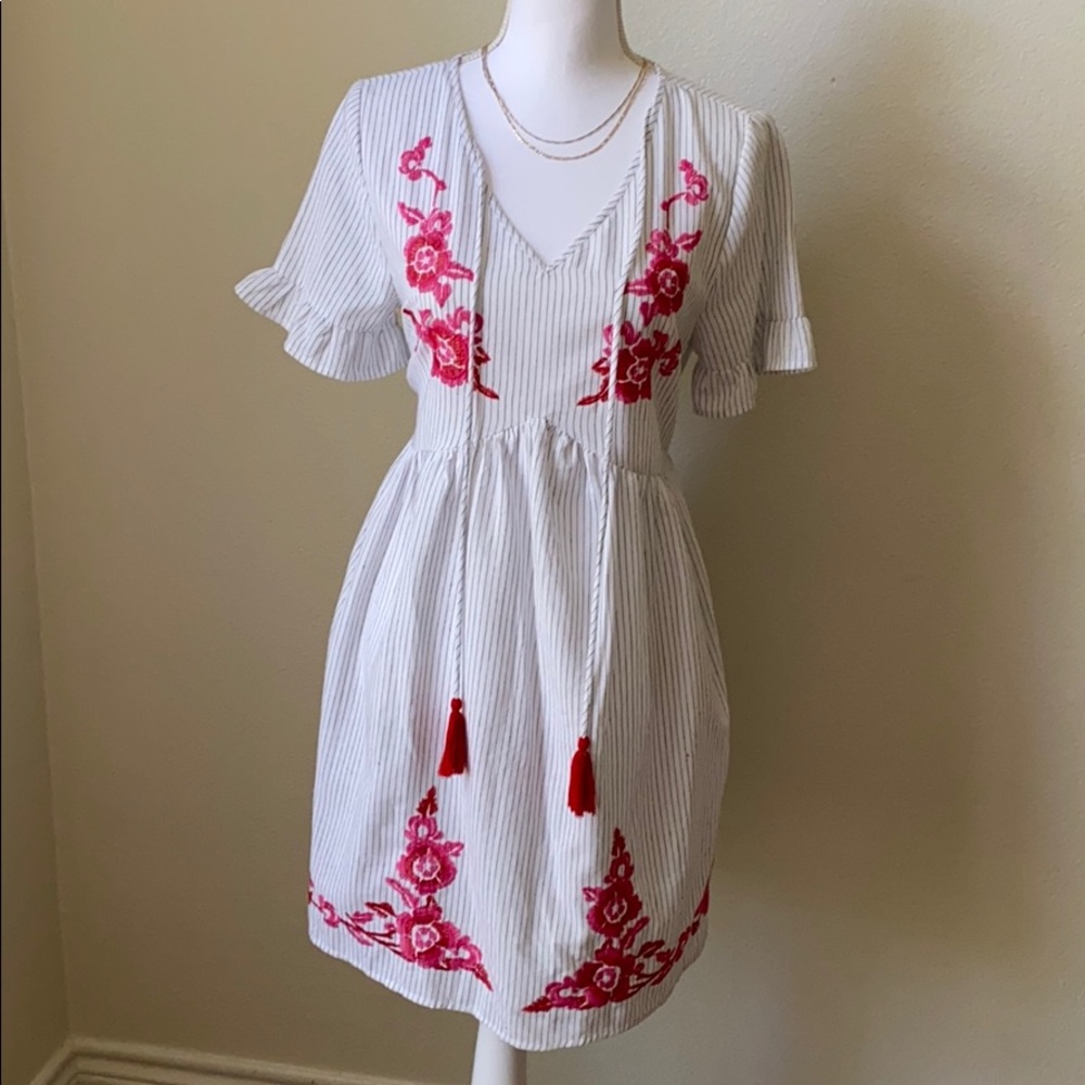 Entro Dress